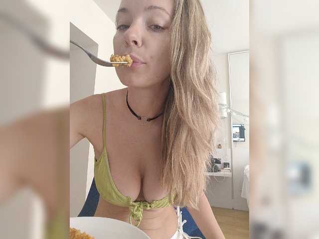 Lola3000