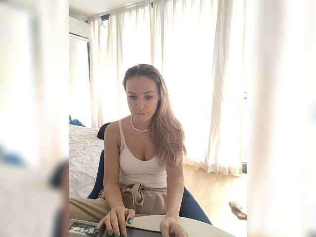 Lola3000