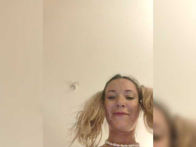 Live трансляция Zvezda_Lola - slutnetki.online