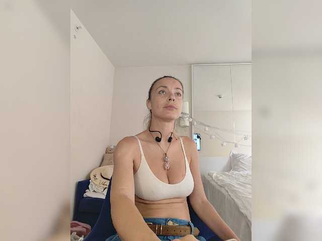 Lola3000