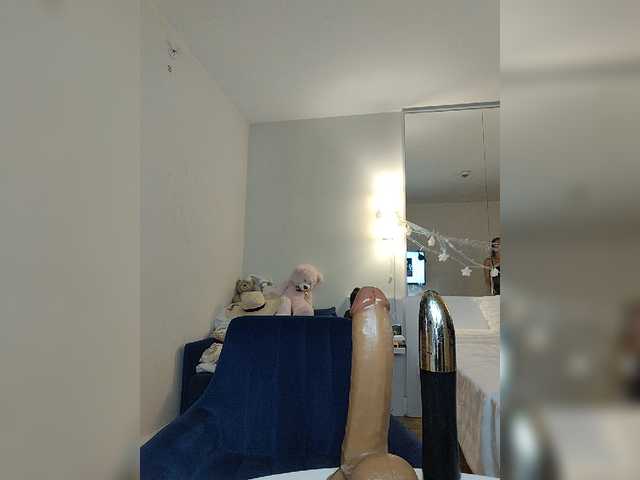 Lola3000 live webcam show