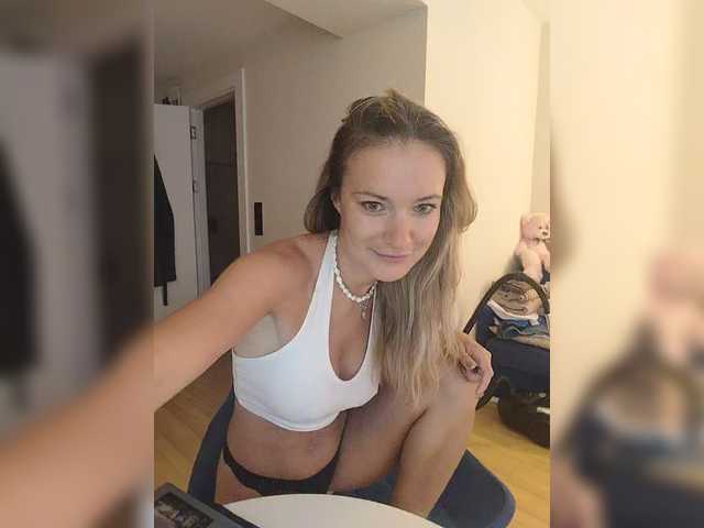 Lola3000
