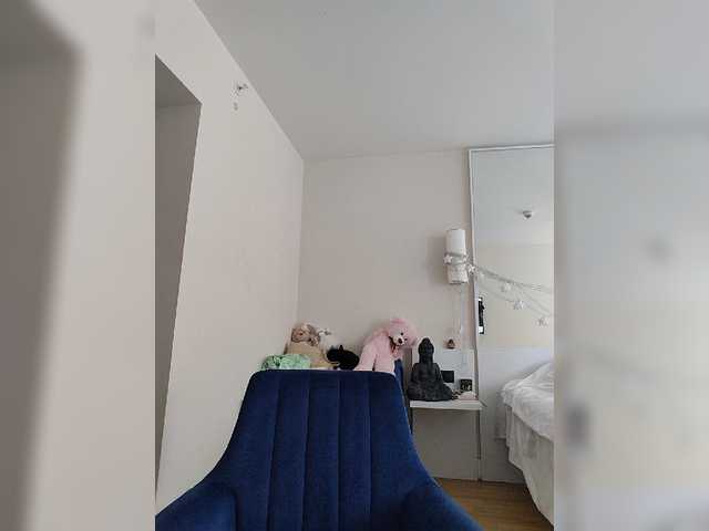 Lola3000 live cam on BongaCams