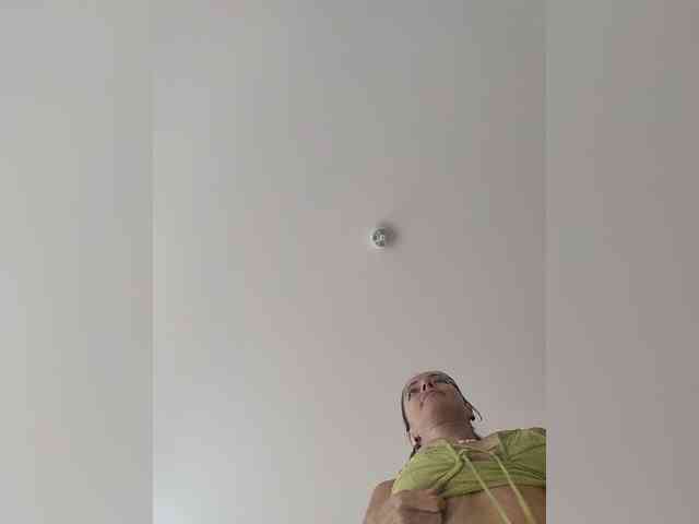 Zvezda_Lola webcam
