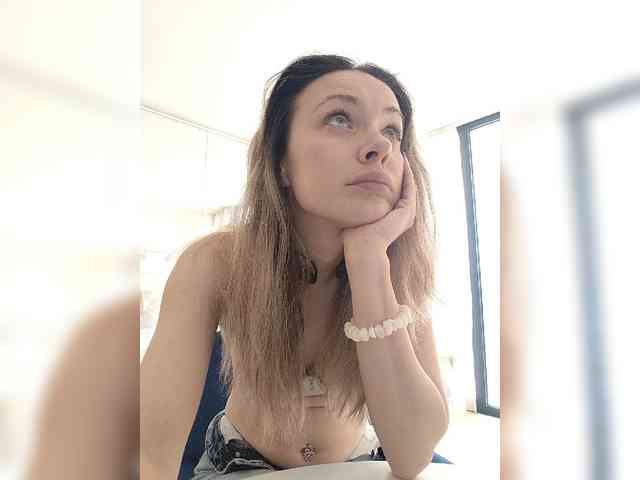 Lola3000