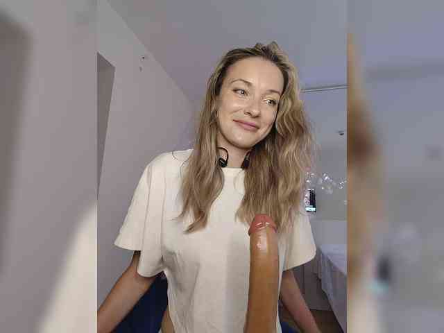 Zvezda_Lola webcam