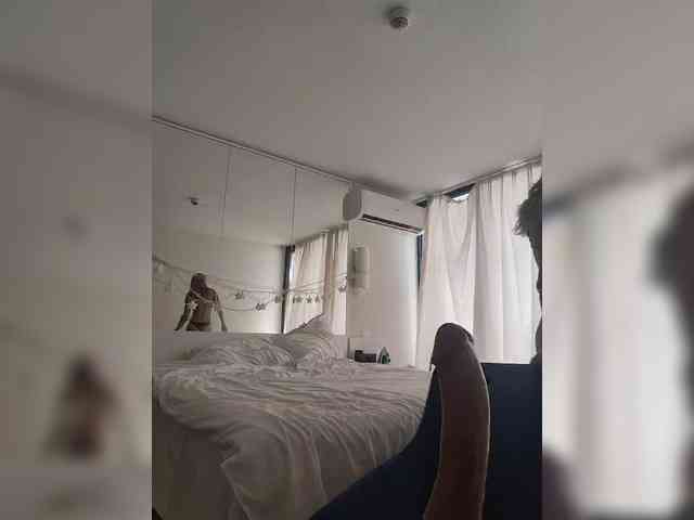 Zvezda_Lola webcam