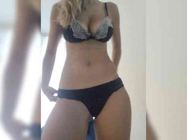 Zvezda_Lola webcam