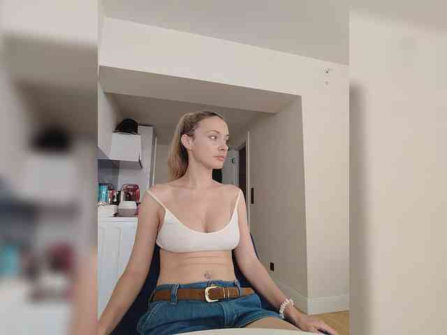 Lola3000 Sex Cam Show