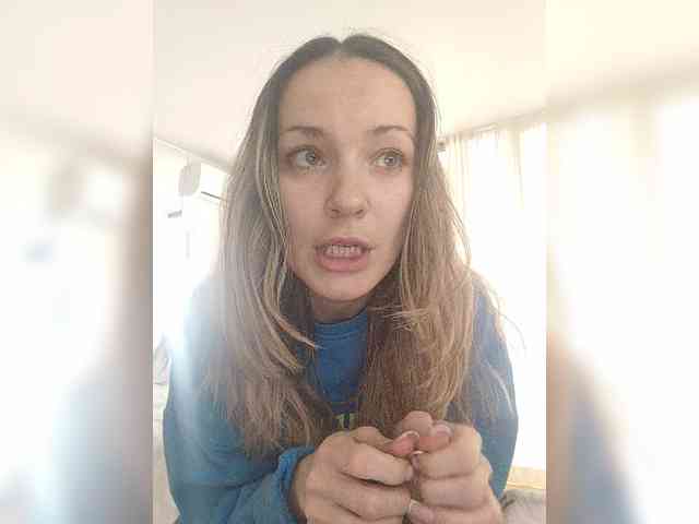 Zvezda_Lola webcam