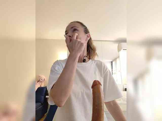 Lola3000 Sex Cam Show
