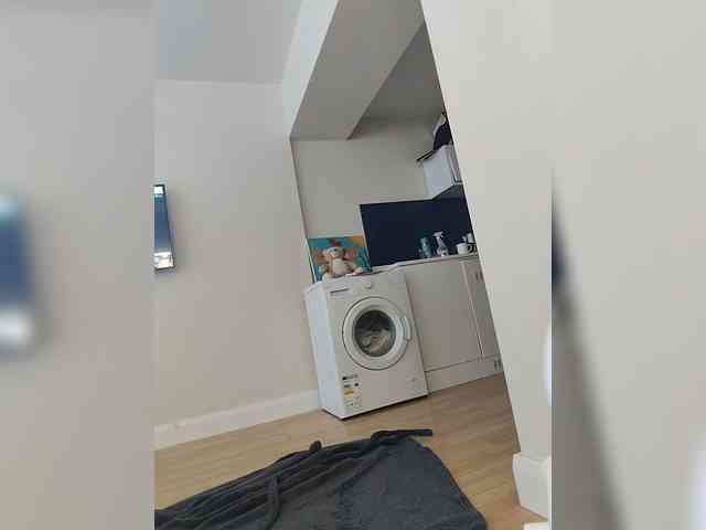 Zvezda_Lola webcam