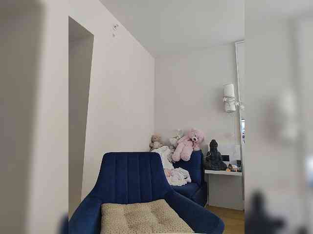 Zvezda_Lola webcam