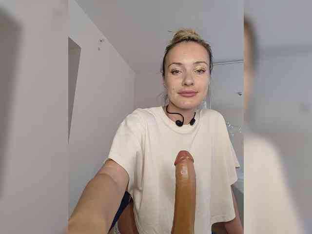 Zvezda_Lola webcam