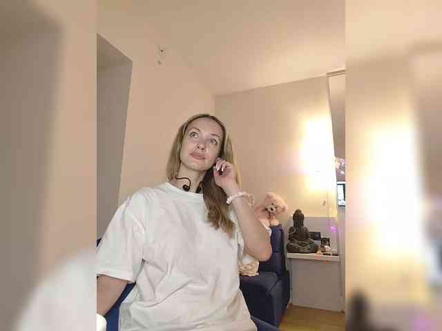 Zvezda_Lola webcam