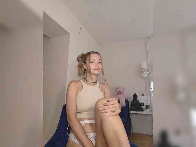 Zvezda_Lola webcam