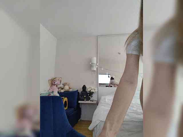 Dieses Model ist jetzt live. Lola3000