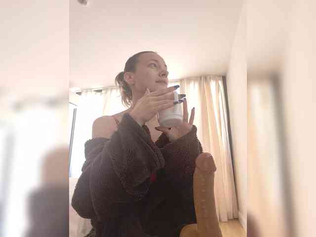 Lola3000 Live Webcam on BongaCams