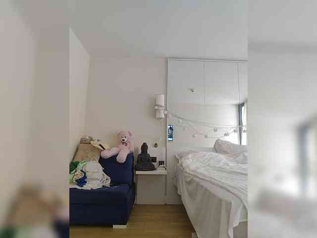 Zvezda_Lola webcam