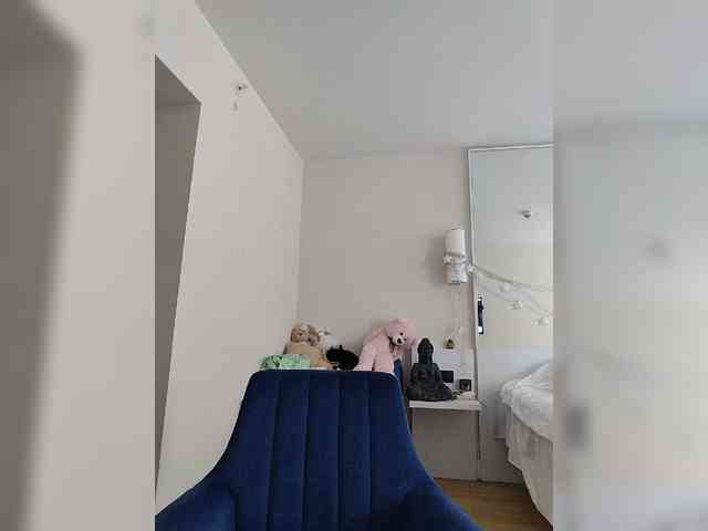 Zvezda_Lola webcam