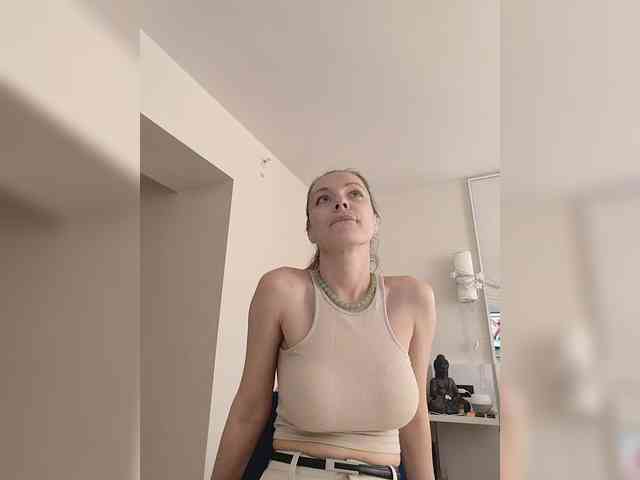 Zvezda_Lola webcam