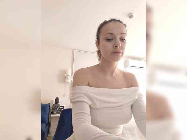 Zvezda_Lola webcam