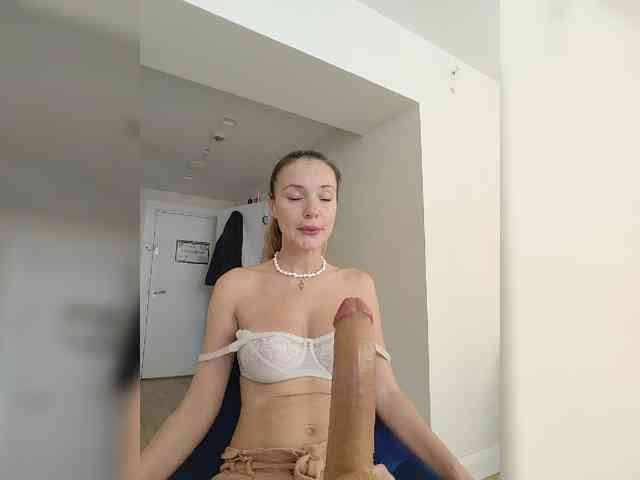 Lola3000