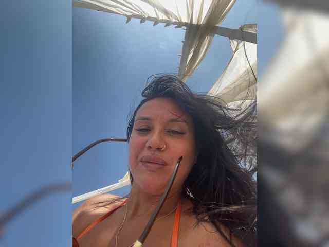 AminaCharm