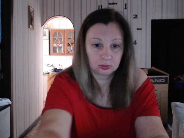 BustyBlondy