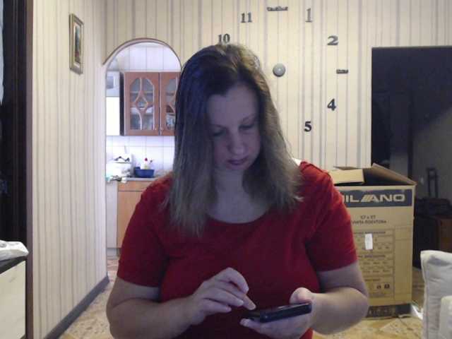 BustyBlondy