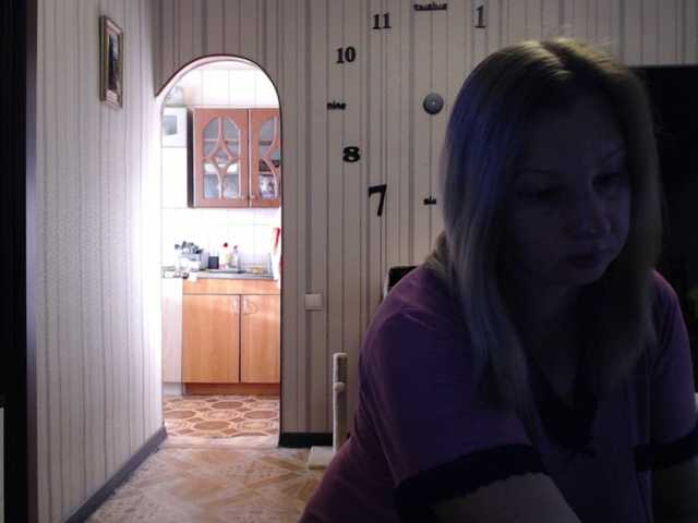 BustyBlondy live cam on BongaCams