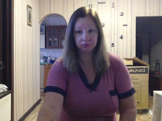 BustyBlondy