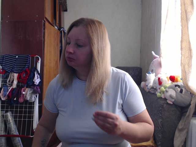 BustyBlondy live cam on BongaCams