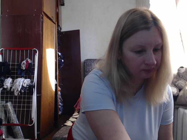 BustyBlondy's BongaCams show and profile