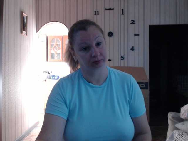 BustyBlondy