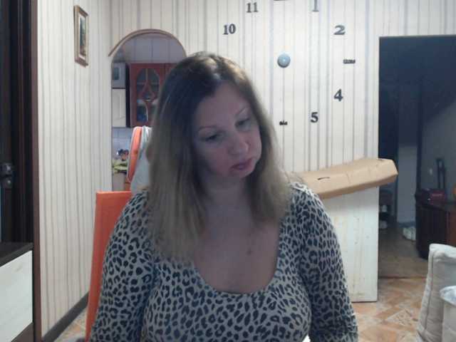 BustyBlondy live cam on BongaCams
