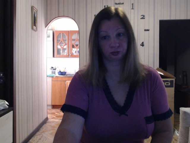 BustyBlondy