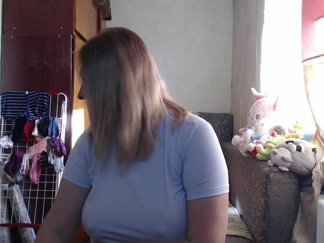 BustyBlondy live cam on BongaCams