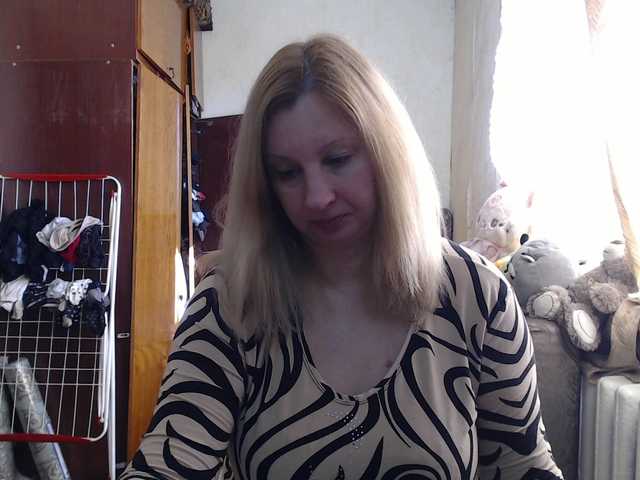 BustyBlondy's BongaCams show and profile