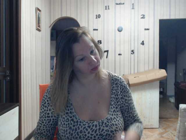 BustyBlondy live cam on BongaCams