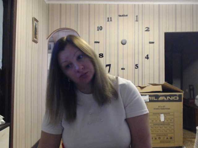 BustyBlondy