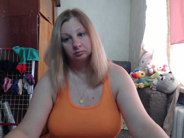BustyBlondy live cam on BongaCams