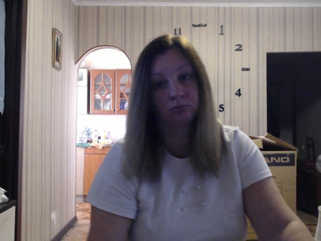 BustyBlondy
