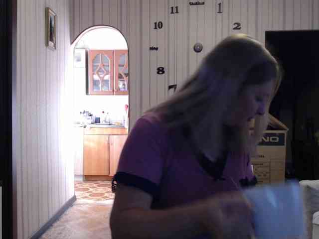 BustyBlondy