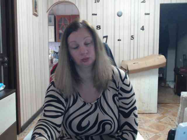 BustyBlondy BustyBlondy