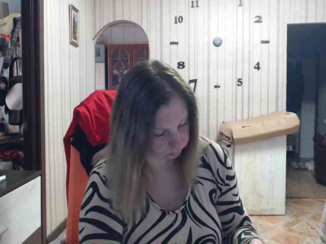 BustyBlondy BustyBlondy