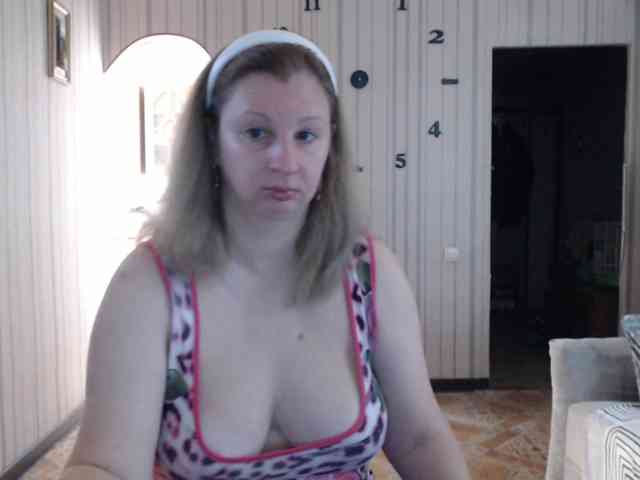 BustyBlondy Live Webcam on BongaCams