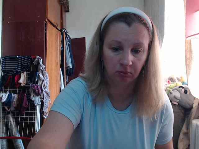 BustyBlondy BustyBlondy