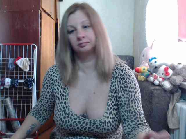 BustyBlondy Live Webcam on BongaCams