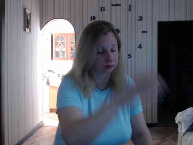BustyBlondy BustyBlondy